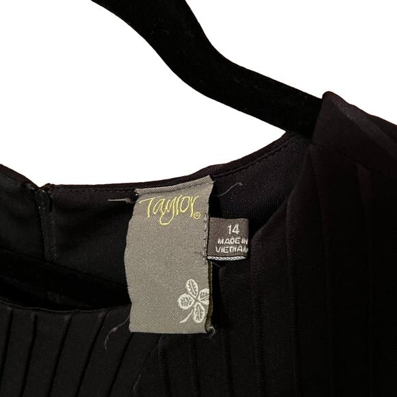 Taylor Wide Leg Jumpsuit Black & Red Size 14 - Picture 4 of 7